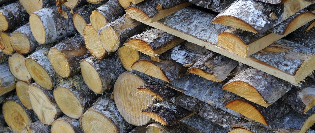How Much Wood Is Actually In A Cord? - Orchard Park Tree ...